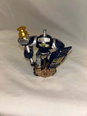 Skylanders Superchargers High Volt Tech Element Figure